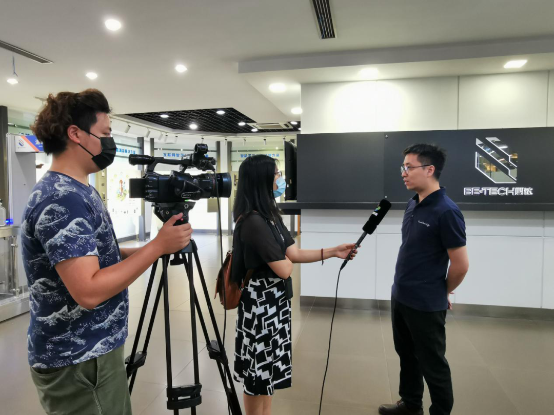 重磅！必達首推智慧防疫通道系統(tǒng)吸引電視臺采訪